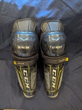 CCM Tacks 9040 15" shin guards