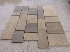 Coursed Reclaimed Hand Finished Polished Yorkstone Paving Slabs Finest Quality
