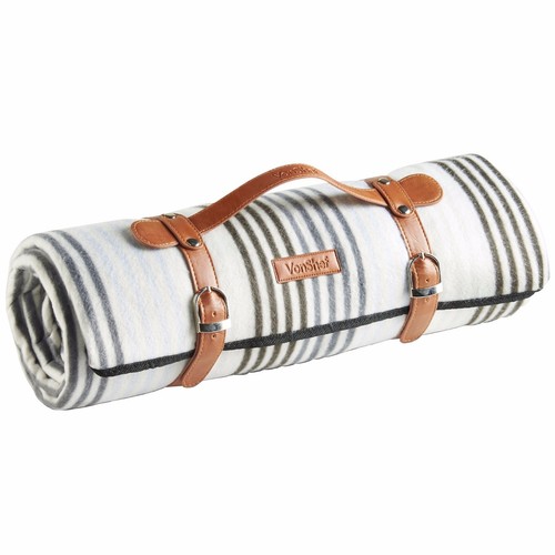 Picnic blanket weatherproof - picnic,