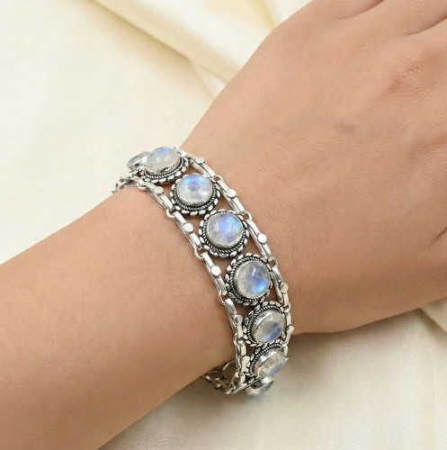 Natural moonstone gemstone - moonstone,