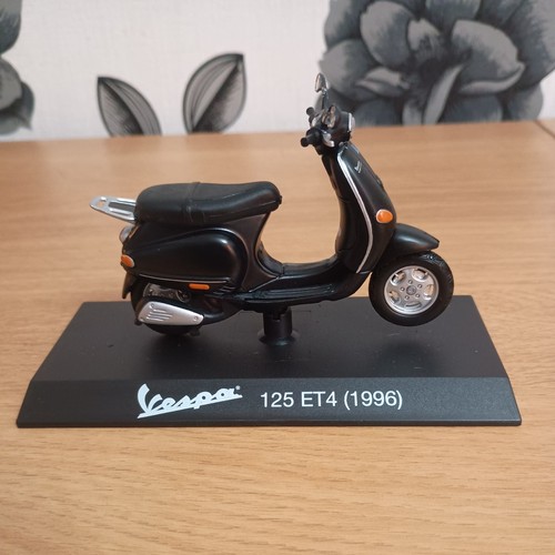 18th model vespa - 1/18th, 125