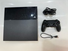 Sony PlayStation 4 (PS4) -
