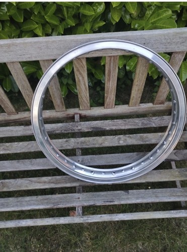 Flanged alloy wheel - 18", 36