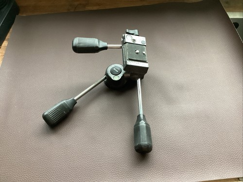 Gitzo tripod head model - head, g2272m