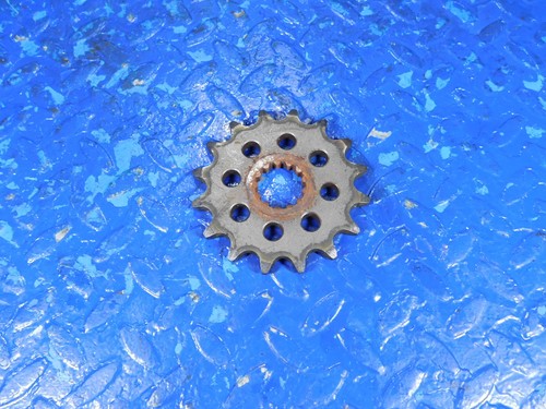 Engine sprocket yamaha tdm 850 - engine,