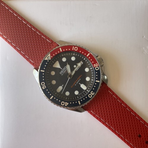 Seiko divers replacement red - divers,