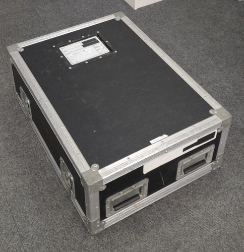 Flight case for audio mixing - case,
