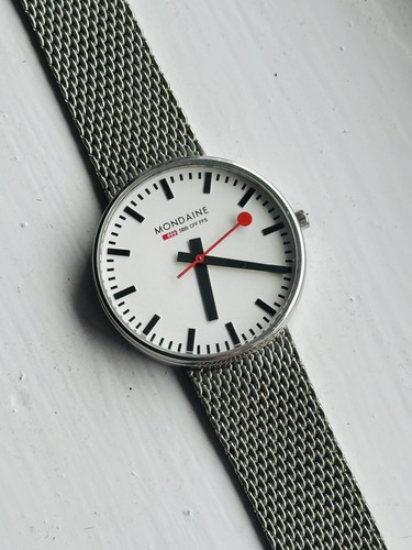 Mondaine classic official - classic,