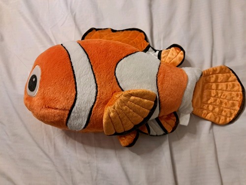 Disney finding nemo - finding, up