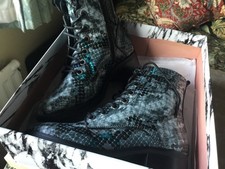 MODA IN PELLE Bezzie Leather