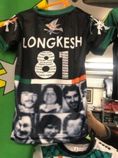    irish republican t shirt.    Please state size requirement 