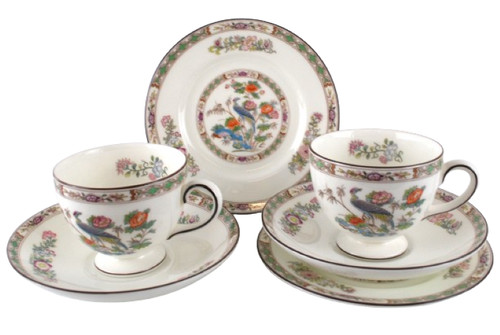 Wedgwood kutani crane pair - kutani, of