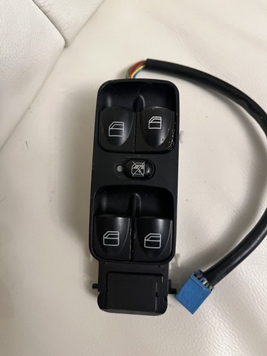 Mercedes w203 drivers door - w203,
