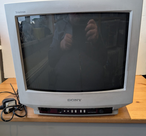 Sony trinitron 14lt1u - sony, 14"