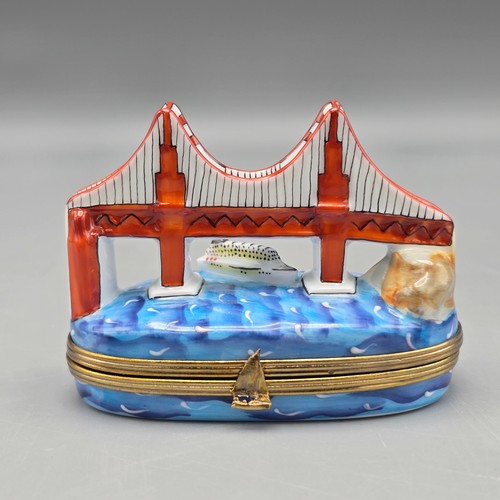 Limoges porcelain box - porcelain, golden