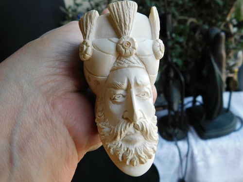 Meerschaum pipe with very dark - with,