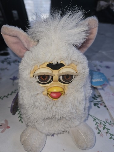 Tiger furby baby white - tiger,