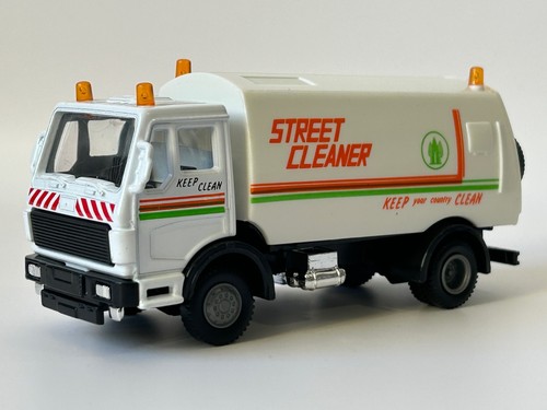 Lorry truck street cleaner - lorry/truck,