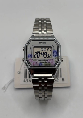 Casio vintage silver watch - vintage,