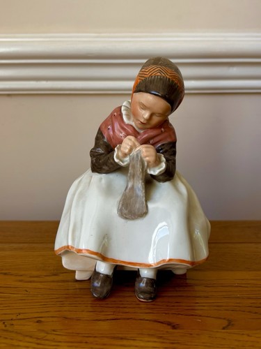 Royal copenhagen porcelain - copenhagen,