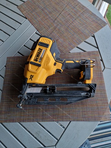 Dewalt dcn660n 18v - dewalt, xr