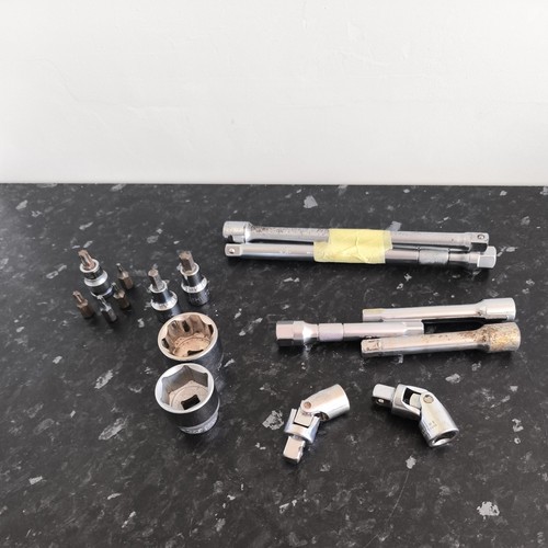 Garage accessories bundle - 1/2,