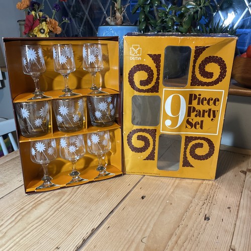 Vintage 1960s dema boxed - boxed, 9