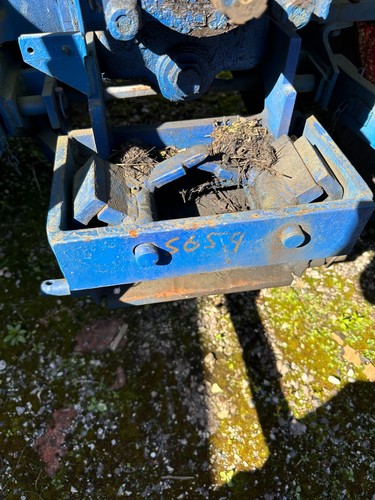 Leyland tractor pickup hitch - leyland,