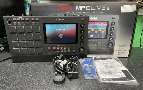 Akai professional mpc live - mpc, ii