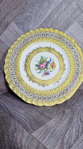 Antique royal doulton - antique, large
