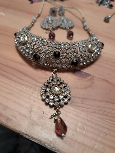 Asian indian pakistani fashion - indian,