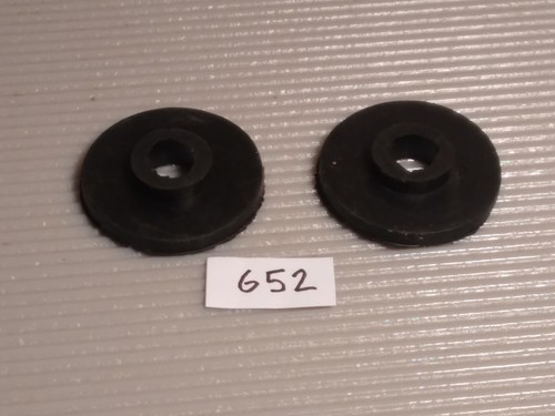 Headlight mounting rubbers top - headlight,