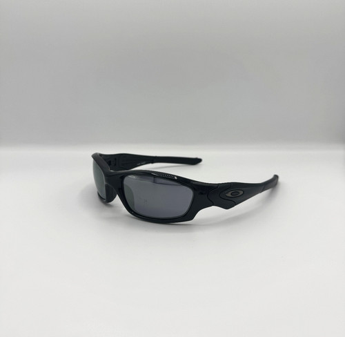 Vintage oakley new - vintage,