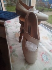 loretta shoes size 7