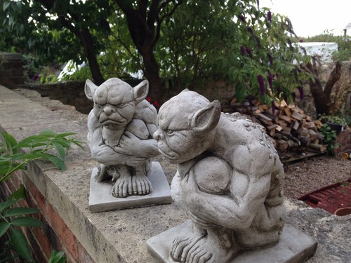 Pair grumpy - pair,