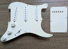 Genuine Squier Strat YAKO