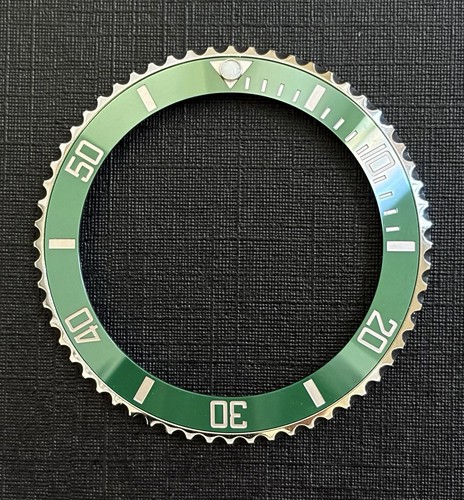 Green bezel with - with, ceramic