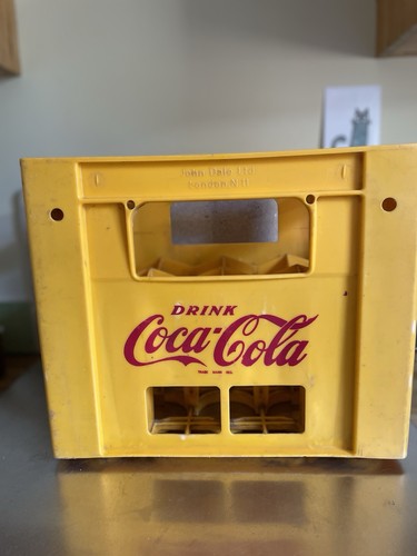 Coca cola vintage plastic - vintage,