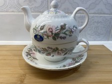 Aynsley Wild Tudor Tea Set For