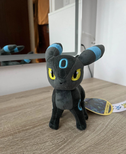 Pokemon shiny umbreon plush - umbreon,