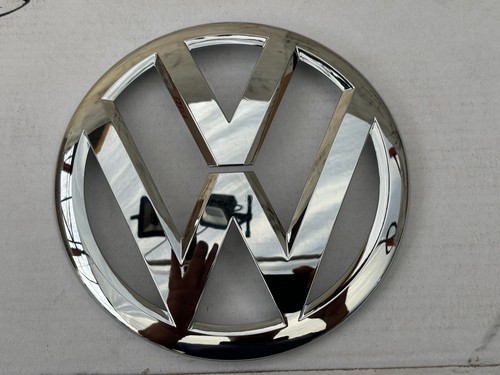 New genuine volkswagen passat - new,