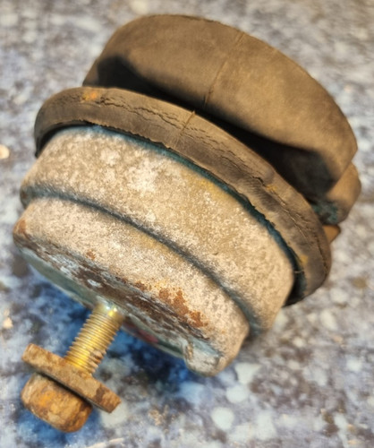 Engine mount fit porsche - mount, to