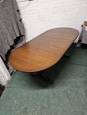 OLD CHARM FURNITURE LARGE OAK