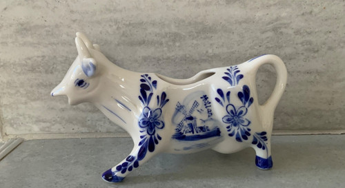 Hand painted delft ware - delft, cow