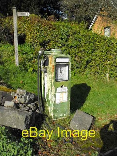 Photo 6x4 old petrol - old, pump
