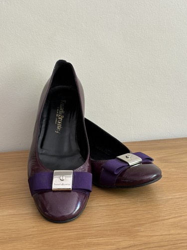 Russell bromley wine - &,