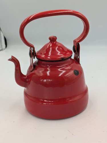 Vintage small red enamel - small,