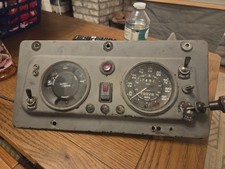 GENUINE MILITARY LAND ROVER