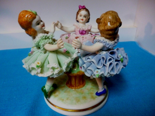 Dresden figurine ring - dresden,