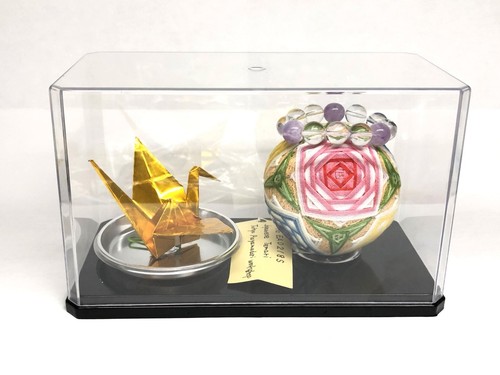 Rose accessory display case - accessory,
